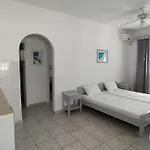 Marianos * Antiparos