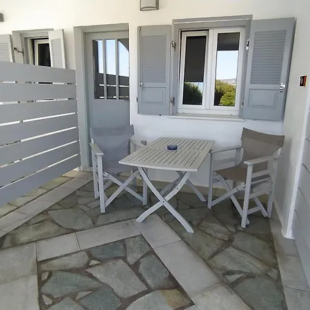 Marianos * Antiparos Town