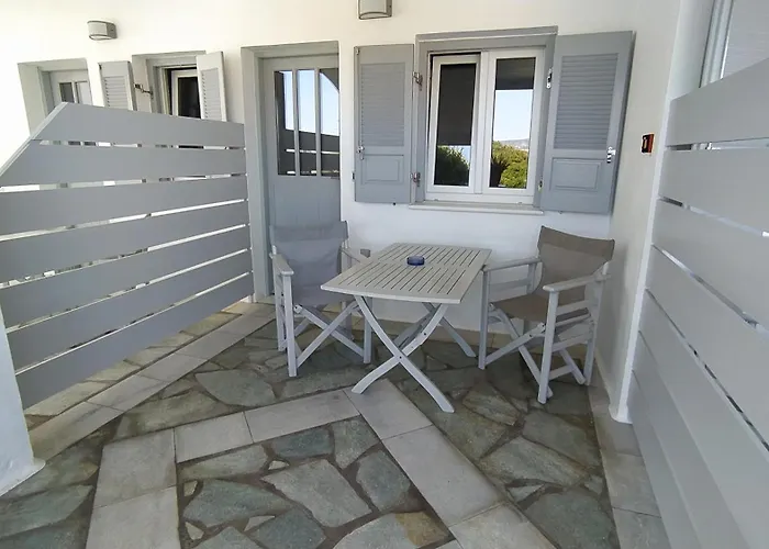 Marianos * Antiparos Town